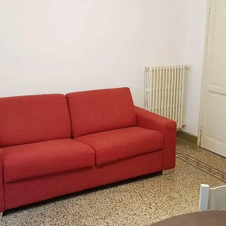 Leopoldo Apartment